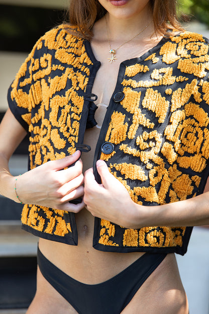 Black Beauty Top